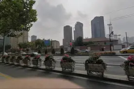 恒大已完蛋，北外滩地块晒了三年太阳，为什么不收回？图片