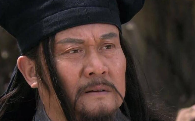 他是梁山最阴险之人，一身绝技却装弱，宋江死后，他投奸臣当走狗
