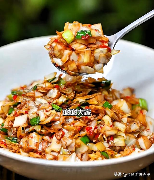 3步解锁湘潭酸包菜！酸爽脆嫩超下饭，零失败秘诀让你秒变大厨