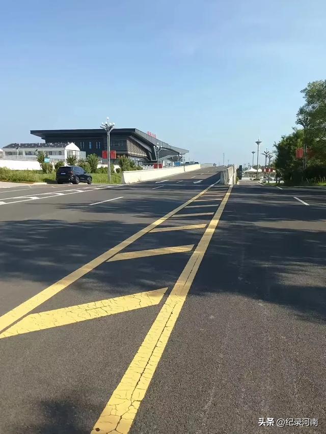 鲜为人知的商丘东站：隐匿于城市中的交通枢纽