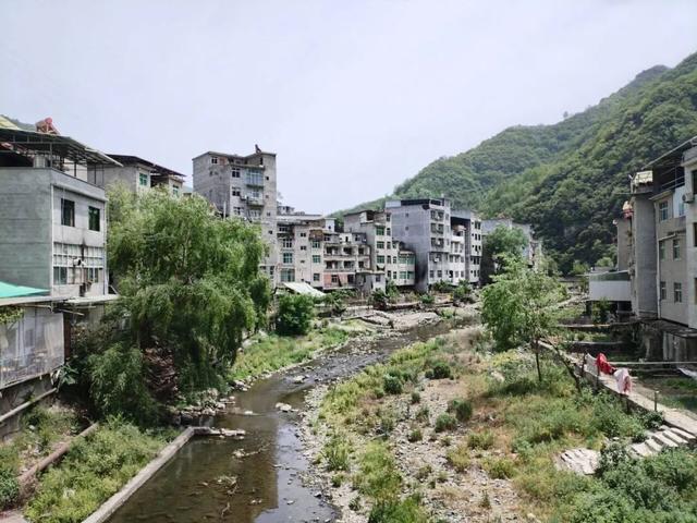 秦楚边隘——旬（阳）竹（山）铜钱关