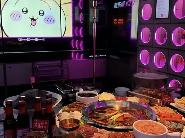 7万家KTV倒闭真相：不是我们不唱了，是我们的青春散场了