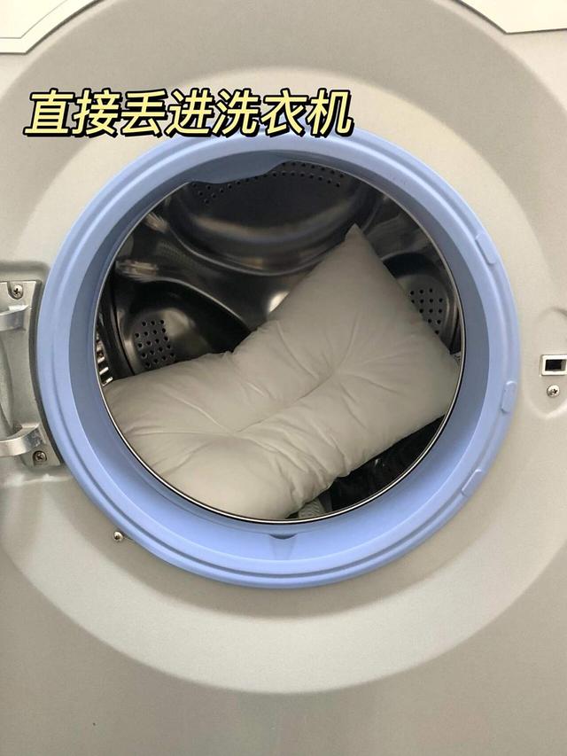 床上“最脏”的2样东西，很多人家从来不洗，却天天用！