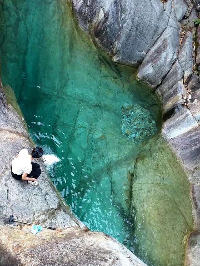 峡谷