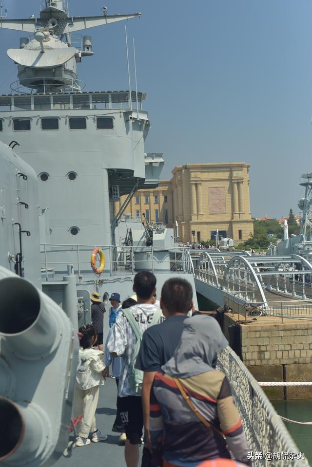 走进青岛海军博物馆：在涛声中感受海军历史与辉煌（四）