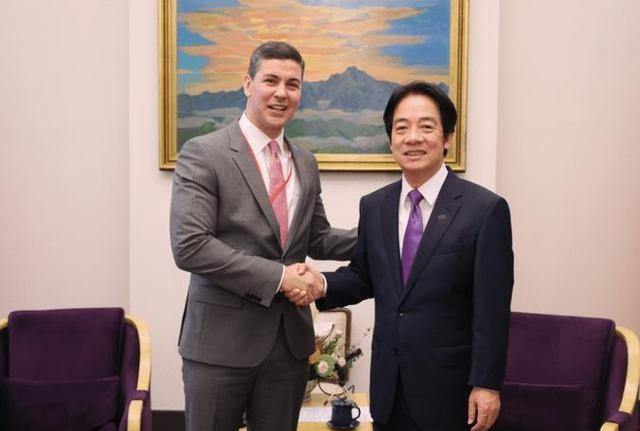 第二个立陶宛出现了，主动邀请赖清德访问，中国68年的友谊喂了狗