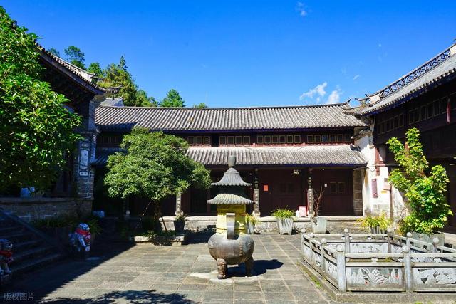 到云南游玩，去过这9个绝美古寺再离开吧！人气都超旺，祈福灵验