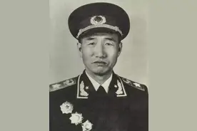 1990年徐向前元帅逝世，儿子提出三条请求，中央只同意了最后一条图片