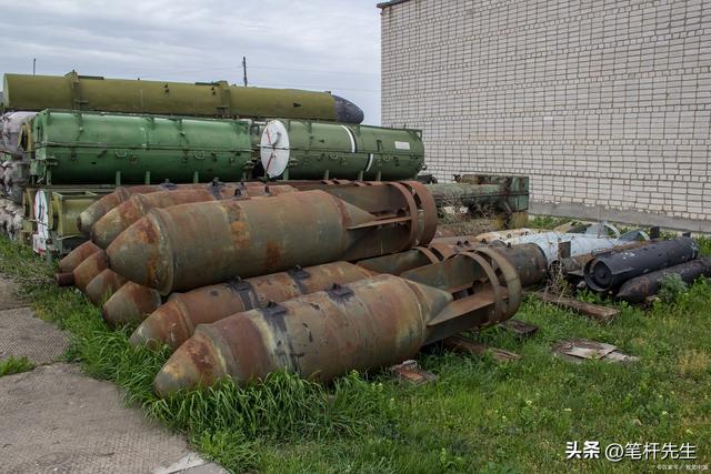 日本高官公然叫板核红线？47吨钚暗藏杀机，亚洲邻国需高度警惕