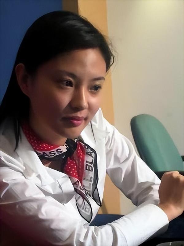央视最惨女主持，男友死缓、丈夫入狱，如今48岁又被释永信牵连
