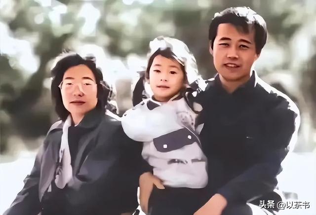 郎咸平谈王石离婚一针见血，前妻非常旺夫，现任老婆只单纯消耗他