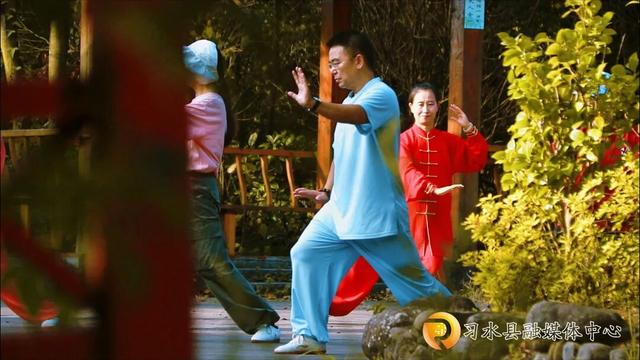 秋日黔行・养在贵州丨箐山晨光里的诗意康养