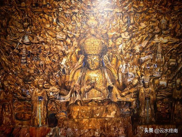 大足石刻能并列四大石窟吗？这一篇估计是最详介绍了，有些长慎入