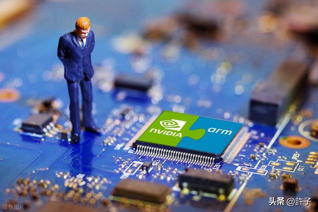 是比尔盖茨，却无马斯克，特朗普AI晚宴值得深究的政治含义