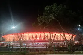 广州白云火车站图片