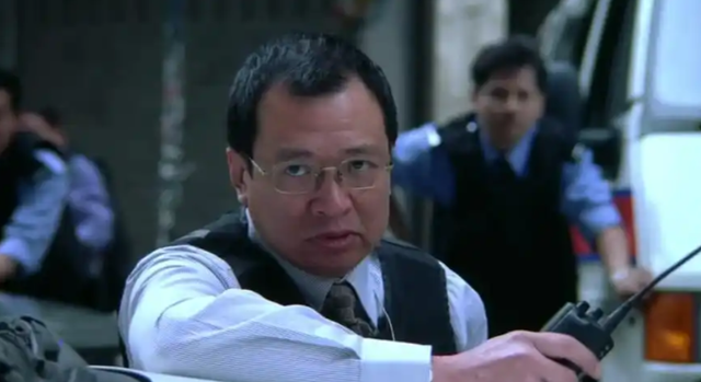 没想到，许绍雄猝然离世不到24小时，佘诗曼竟因一个举动口碑暴涨