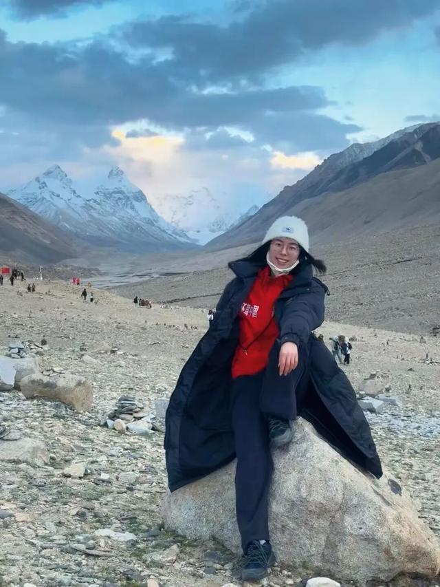 一位95后深圳女孩，本想考个驾照，却意外踏上环驾中国100天之旅