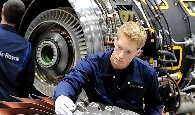 绝不向中国低头？宁愿裁员9000人卖公司，也不将技术转让给中国