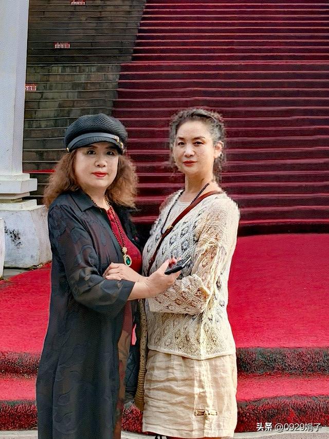 云南十八怪，四季衣服一身穿