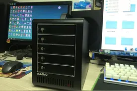 扔掉手里的黑群晖吧，降维打击NAS系统图片