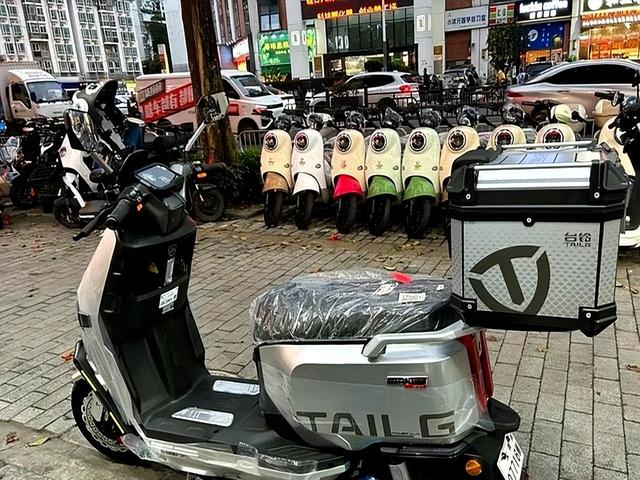 同样都是3000元档的苍穹，台铃vs五羊，谁的配置更高