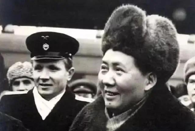 1942年，14岁李鹏遇见毛泽东，说了一句话让主席惊讶：要重点培养