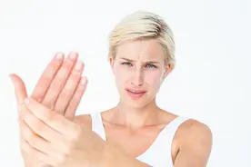 打工人手腕疼痛怎么办？常见的几种手腕疼痛及康复方法图片