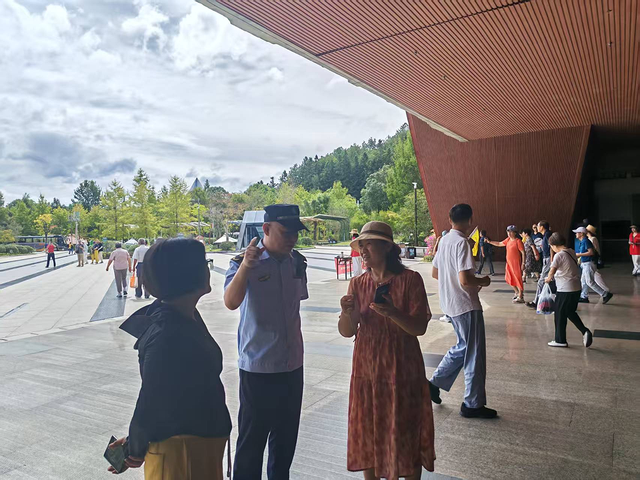 武夷山开展“文明旅游，美丽中国”旅游宣传活动