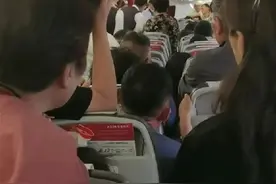 女子躺座椅致航班延误2小时，别用自己和他人的生命安全开玩笑！图片