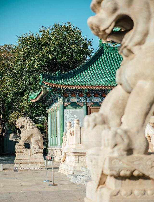 离故宫六百米	，神秘绿色古建，开放但少人探访