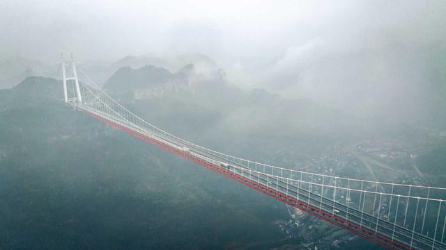 想玩点不一样，这个冬天，让我们去湘西过大年！