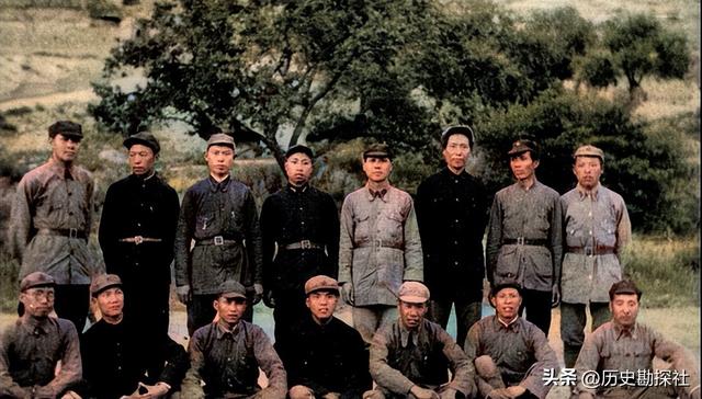 这是毛主席父亲的真实容貌，都看看吧，这可不是演员扮演的！