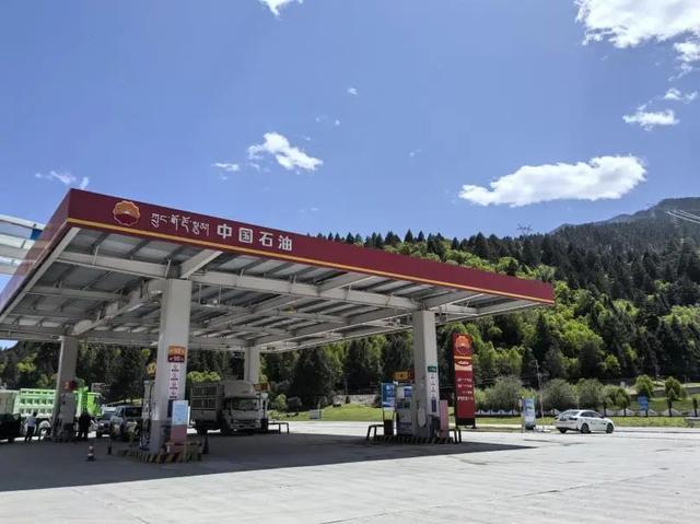 不止耍水过瘾，加油还有福利！暑假旅行第一站去哪？