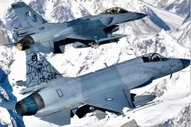 13年摔5架！总计装备100多架的“枭龙”，事故率比F-22还高？图片