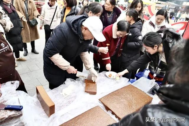 市集热闹不停！高县迎春消费季活动正式启动！