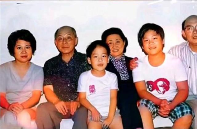这是张学良老婆赵四小姐真实样貌，并非演员饰演而是货真价实真品