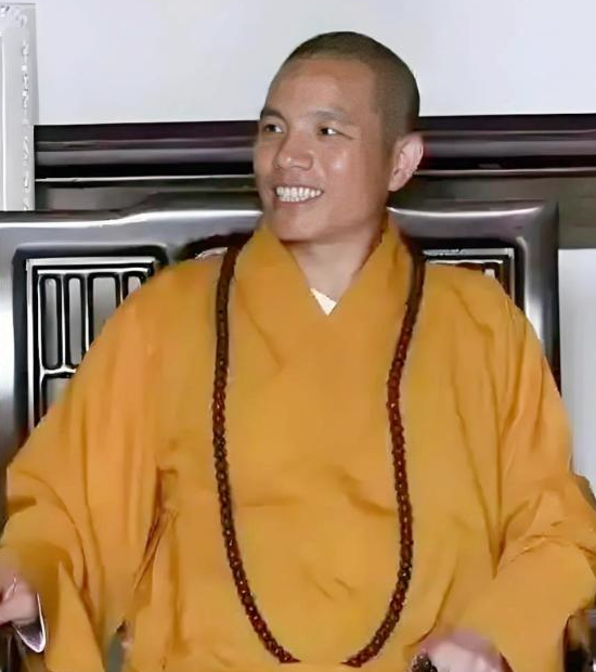 释永信被带走才13天，令人担忧的事发生了，少林寺一个决定遭质疑