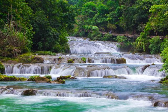 荔波小七孔景区成为贵州首个“碳中和景区”