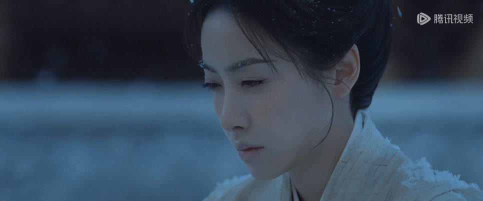 两个人连累整部剧？一个脸肿歪嘴一个表情呆，陈乔恩也救不了