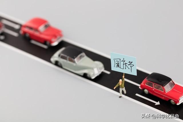 高速堵，景区挤，国庆出行如此“添堵”，我们为何还要热衷往外跑
