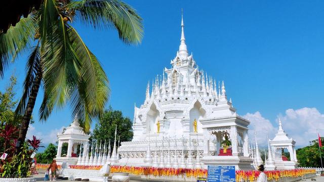 到云南游玩，去过这9个绝美古寺再离开吧！人气都超旺，祈福灵验