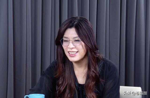 郑丽文又有大动作，当着日媒的面、直接说出心里话，绿营瞬间炸锅