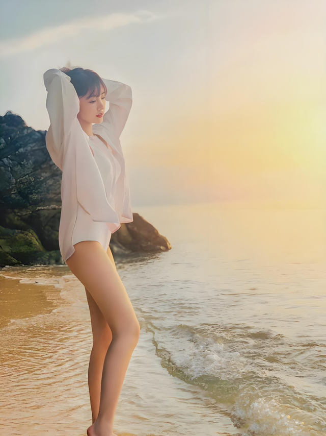 清纯女生：毛晓彤不仅相貌清纯，身材也很诱人