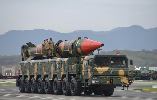 沙特与巴基斯坦签下生死协议，撑起核保护伞？以军还会横行无忌吗