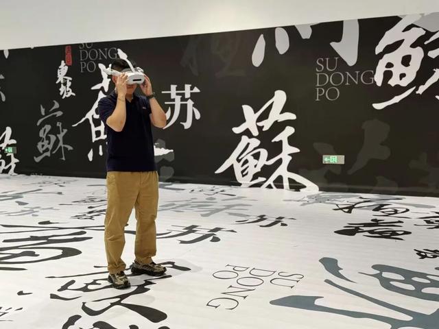 不只公园！解锁和平公园的宝藏玩法！| 虹口嗲地方 老底子新腔调