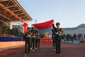强国有我筑未来 民族团结续新篇——普洱第二中学第十六届体育艺术美食节开幕图片