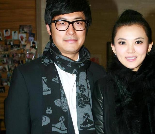 李湘还是不忍了！坦白与释永信的真实关系，亲吻照真相已大白