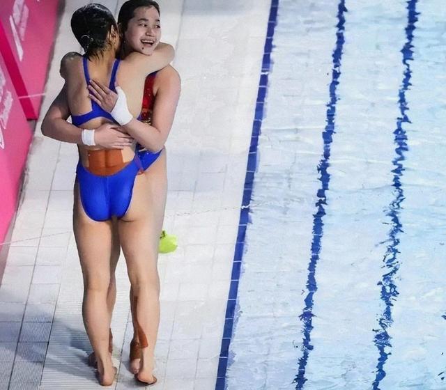 装都不装了！全红婵复出夺冠不到24小时，让人担心的一幕冒出来