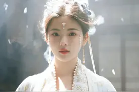 从服装女工到落户上海，她的逆袭让多少二代们不服气又无可奈何图片