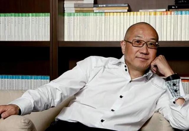 冯仑谈 40 年企业管理，从 “江湖乱管” 到 “法治省心”，关键变在哪